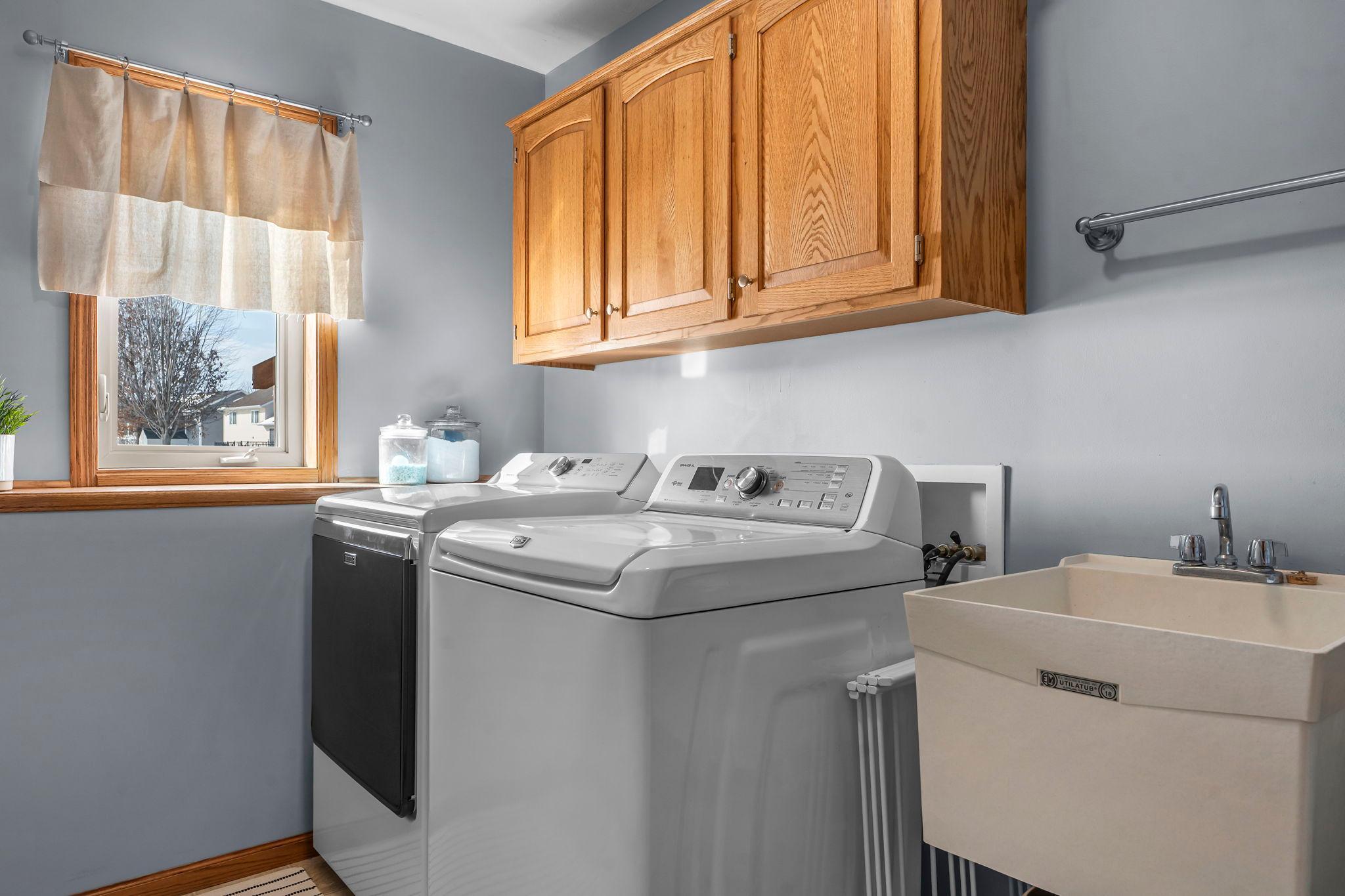 49-web-or-mls-1306 4th St NW-173.jpg