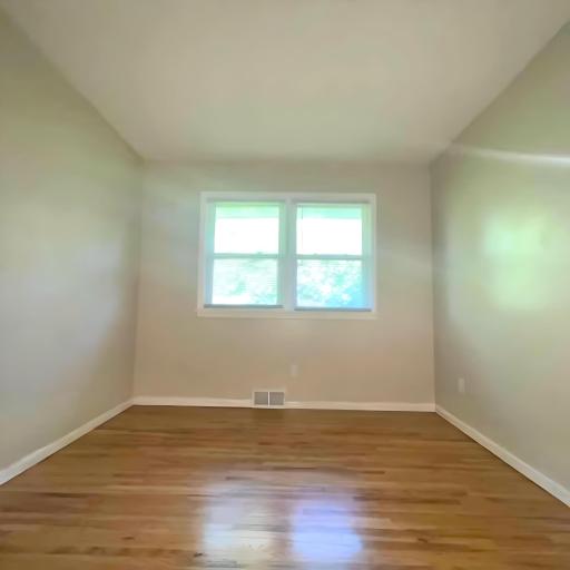 7341 62nd Avenue N, Minneapolis, MN 55428