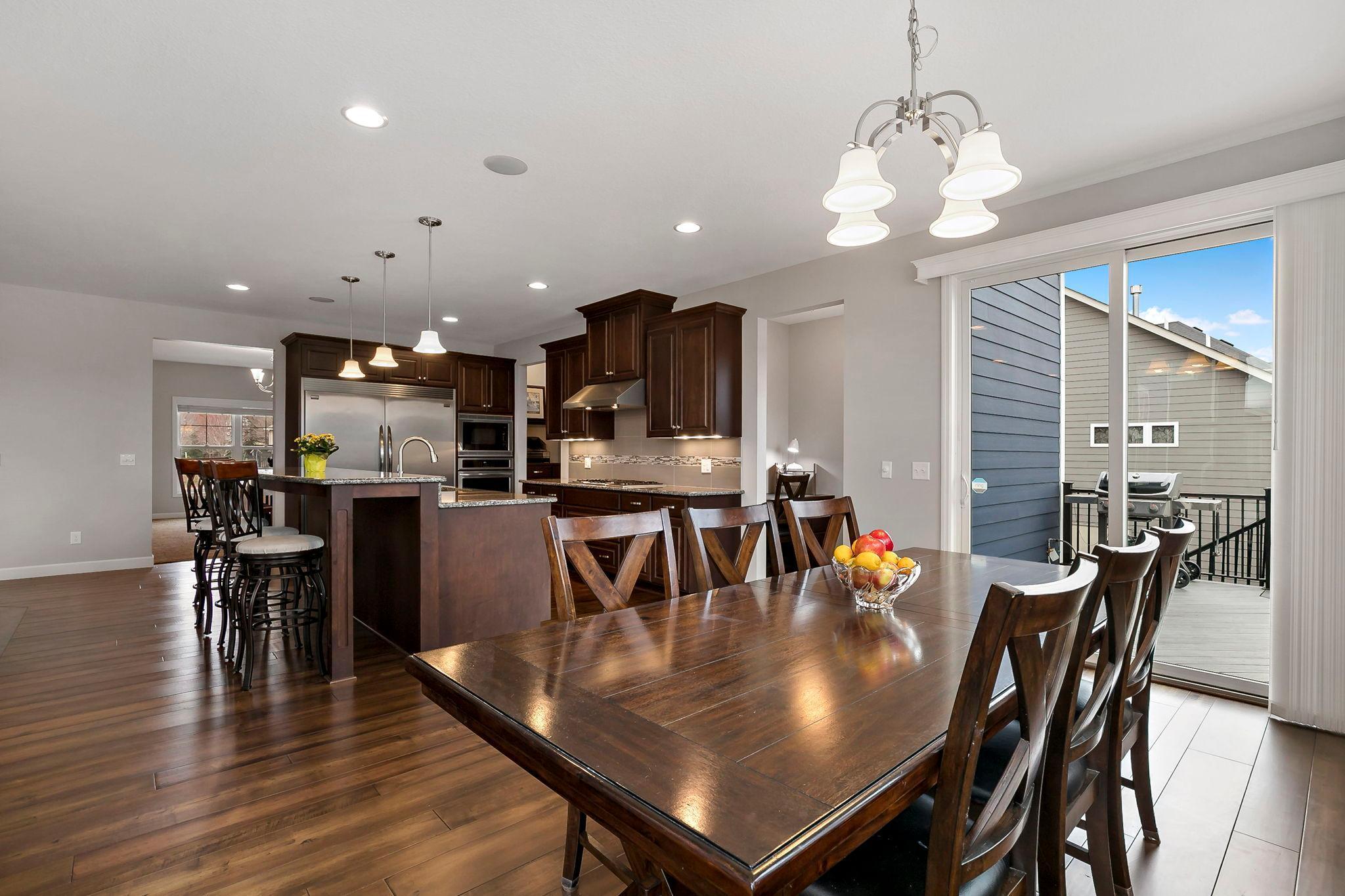 17163-hollyhock-ct-lakeville-mn-kitchen.-dining2jpg