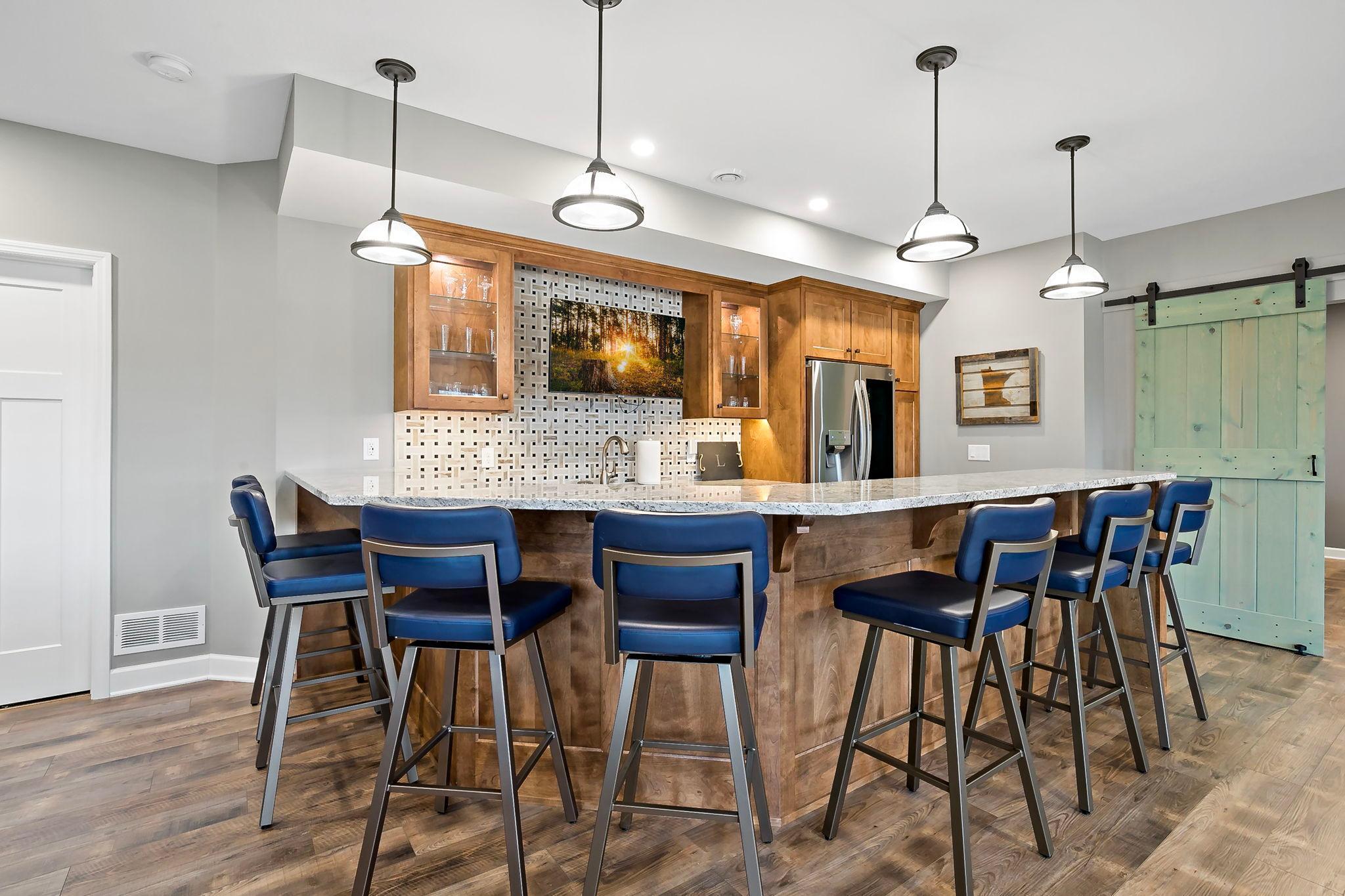 17163-hollyhock-ct-lakeville-mn-lower-level-custom-bar-area.jpg