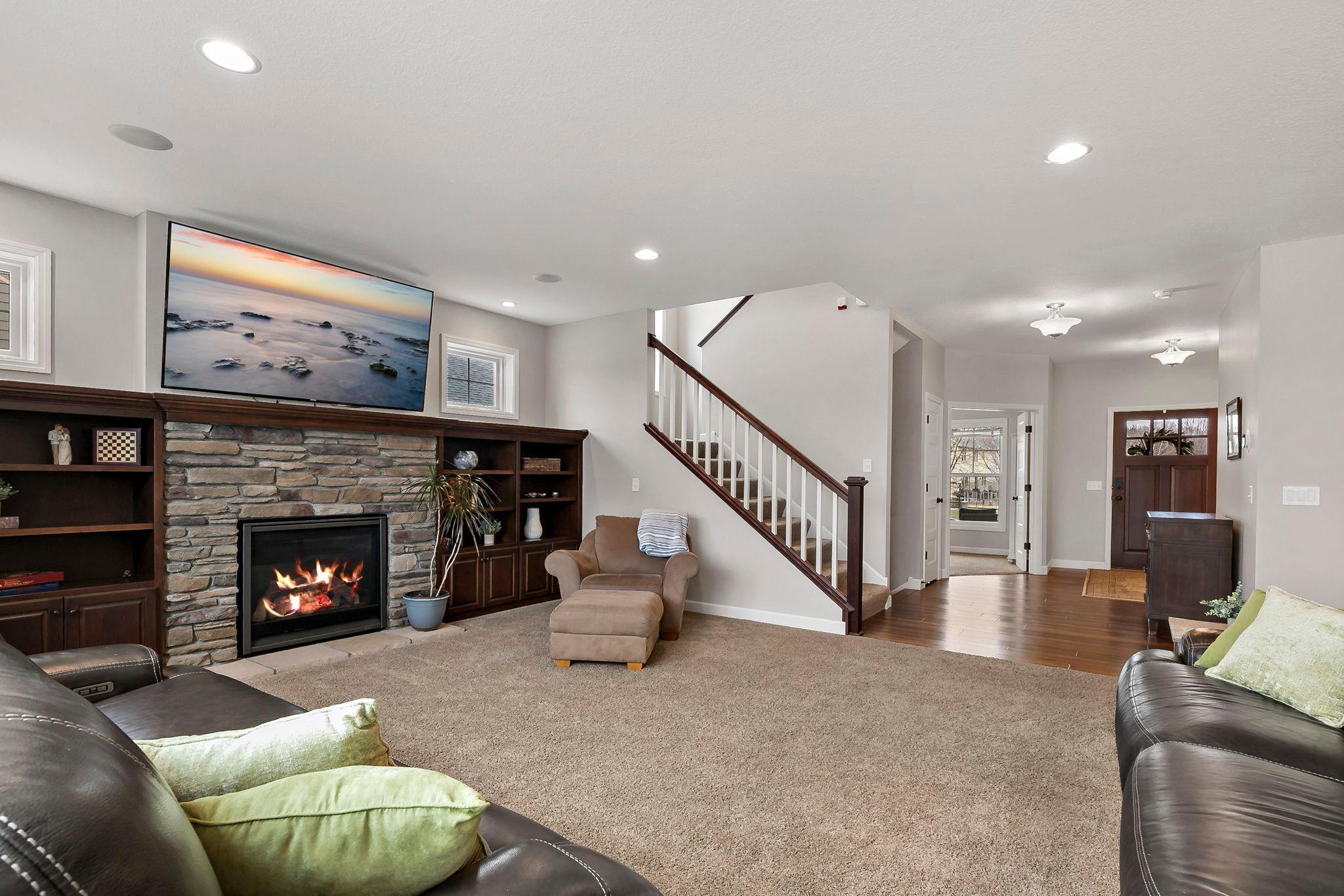 17163-hollyhock-ct-lakeville-mn-living-room-fireplace.jpg