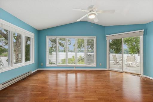 10957 Highway 71 NE, Spicer, MN 56288