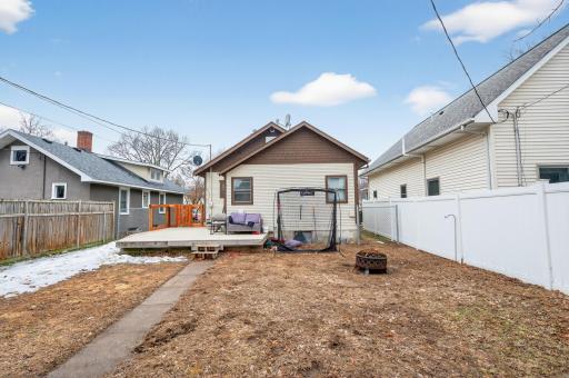 3954 Vincent Avenue N, Minneapolis, MN 55412