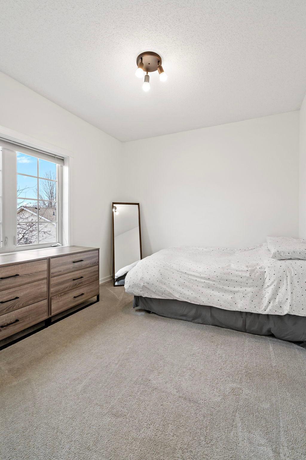 29-web-or-mls-20599 Islandview Cir Lakevile MN_0030.jpg