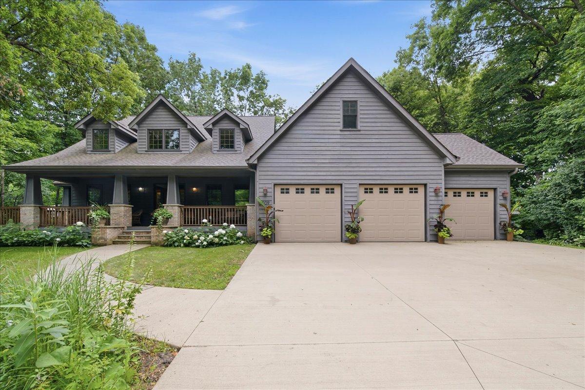 Welcome to 1009 Greenleaf Court!