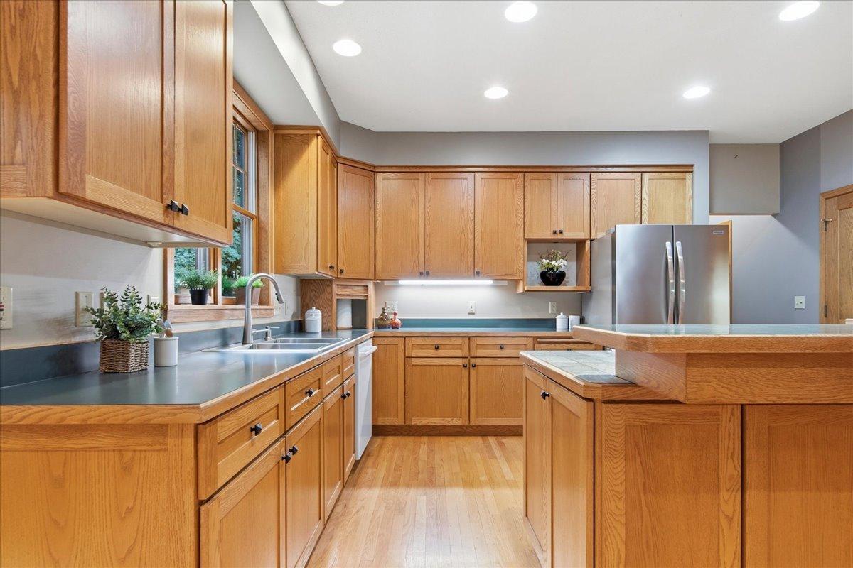 The Kitchen has all the Counterspace you need, along with a Large Center Island!