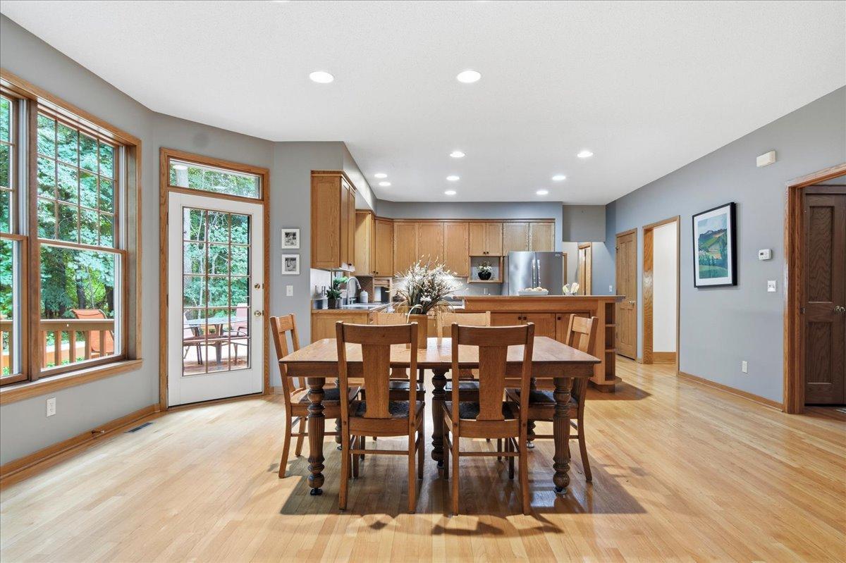 Imagine your Family spending time together in the spacious main level from the kitchen, to the informal dining area, to the living room, or even when someone needs to use the computer for homework!