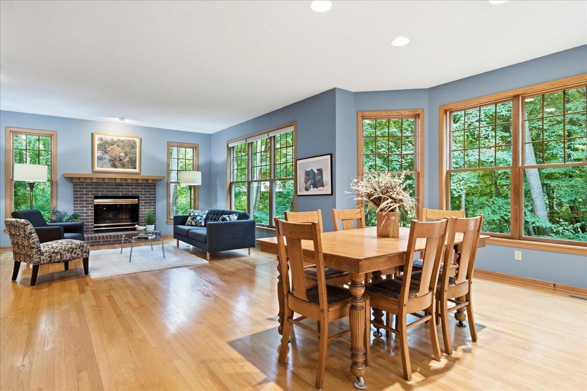 Imagine your Family spending time together in the spacious main level from the kitchen, to the informal dining area, to the living room, or even when someone needs to use the computer for homework!