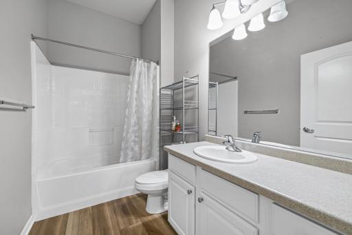 10075 City Walk Drive, 104, Saint Paul, MN 55129
