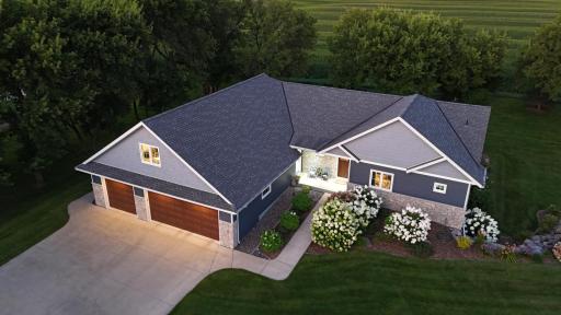 1412 Fairacre Lane SW, Willmar, MN 56201