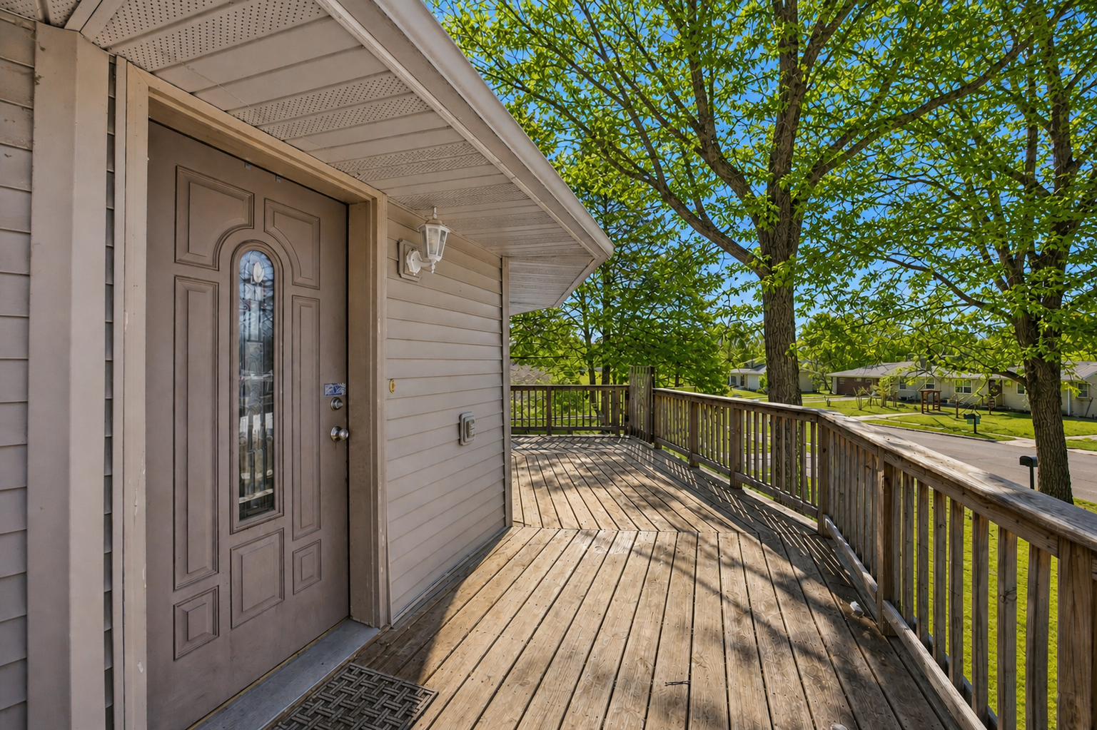 Front deck