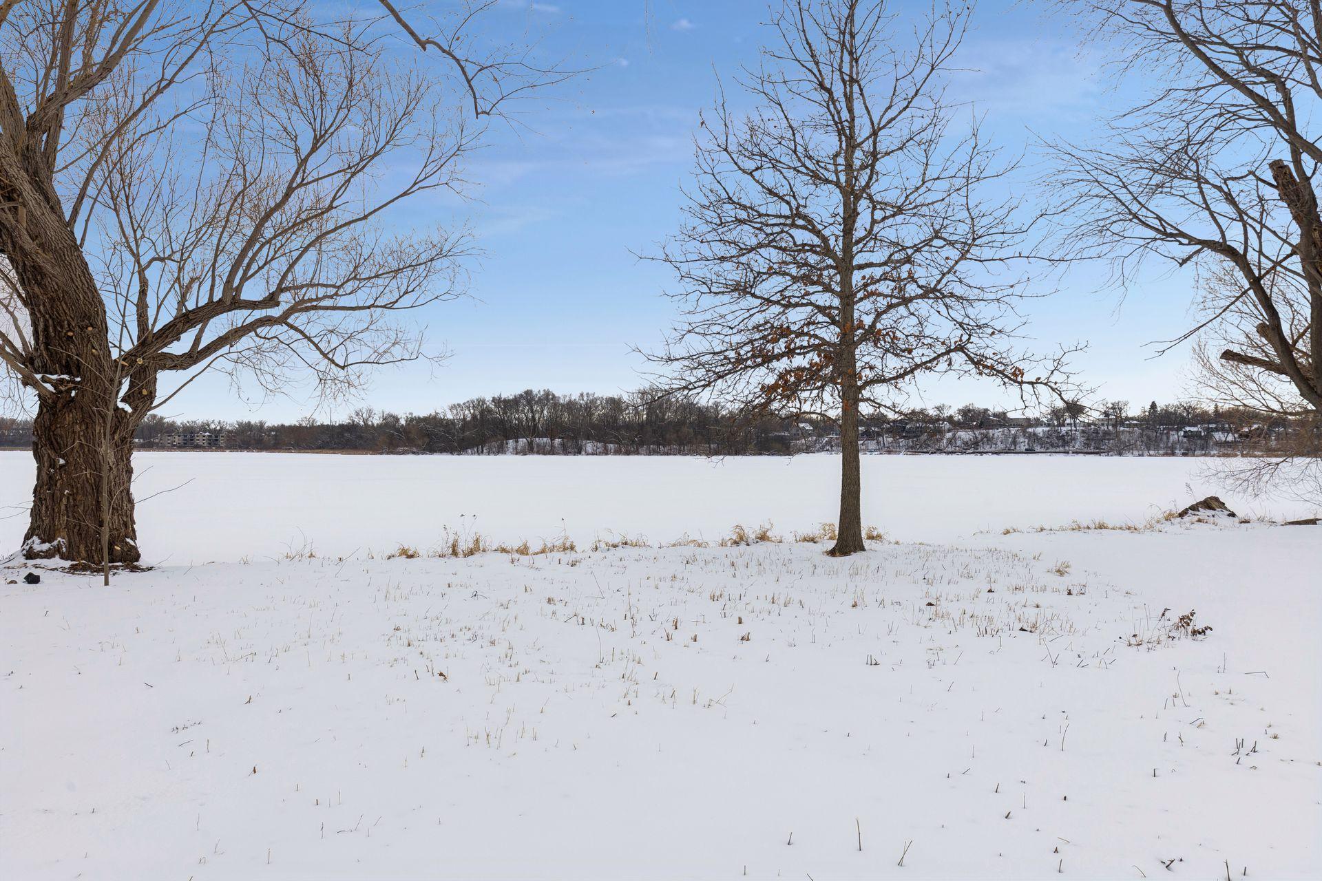 The Village of Medicine Lake offers a charming, neighborly community.