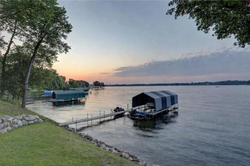 Photo for 2625 Woodbridge Road, Wayzata, MN 55391 - listing #7027362 2625 Woodbridge Road, Wayzata, MN 55391