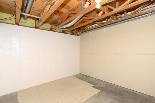 3210 15th Avenue S, Fargo, ND 58103