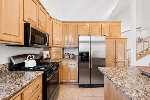 8941 Vandegriff Way, Maple Grove, MN 55311