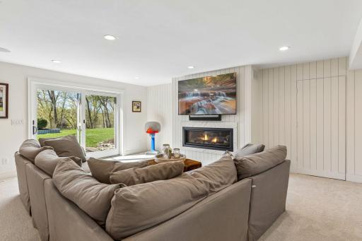 1155 Heritage Lane, Wayzata, MN 55391