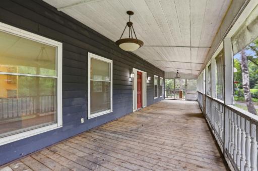 15432 Highwood Drive, Minnetonka, MN 55345