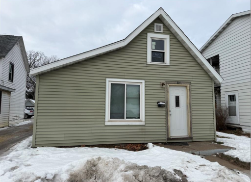 1307 Broadway Street S, Menomonie, WI 54751