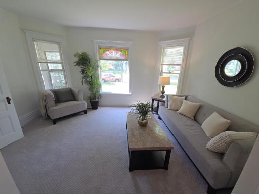 6016 Oxford Street, Minneapolis, MN 55416