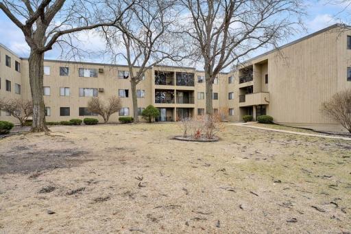 4101 Parklawn Avenue, 310, Minneapolis, MN 55435