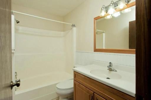 4101 Parklawn Avenue, 310, Minneapolis, MN 55435