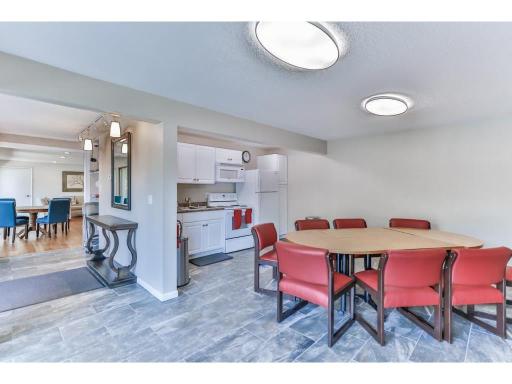 6328 Barrie Road, 2F, Minneapolis, MN 55435