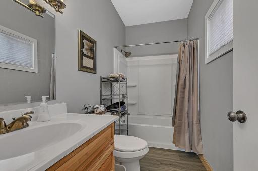 31574 Lowry Circle, Cushing, MN 56443