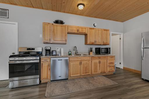 31574 Lowry Circle, Cushing, MN 56443