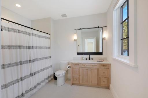 3280 Fox Street 28.jpeg