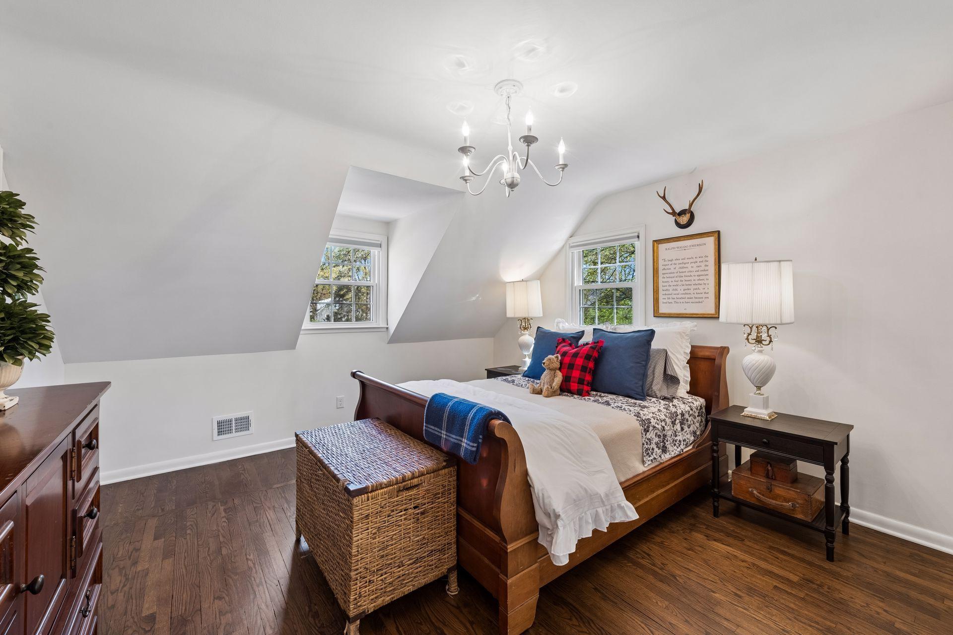 Second upper-level bedroom