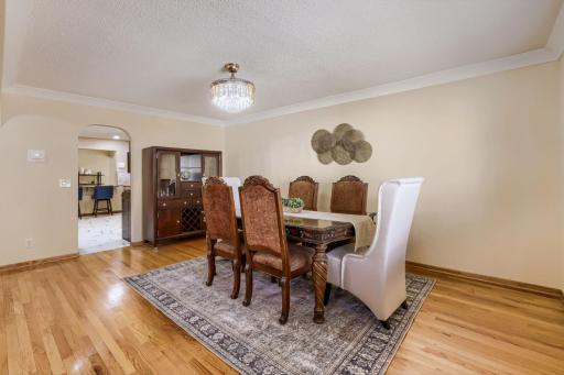 12210 51st Avenue N, Minneapolis, MN 55442