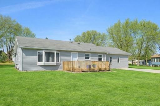 316 Buckwheat Avenue, Windom, MN 56101