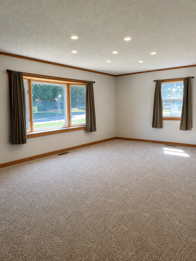 316 Buckwheat Avenue, Windom, MN 56101