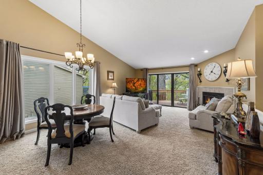The open-concept informal dining and living room creates a nice flow for entertaining. And you will surely be impressed by the home's amazing natural light from the large windows throughout.