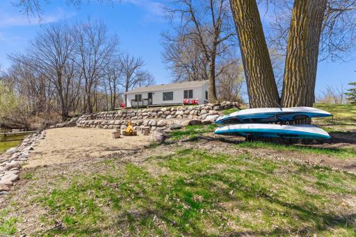 70995 183rd Street, Dassel, MN 55325