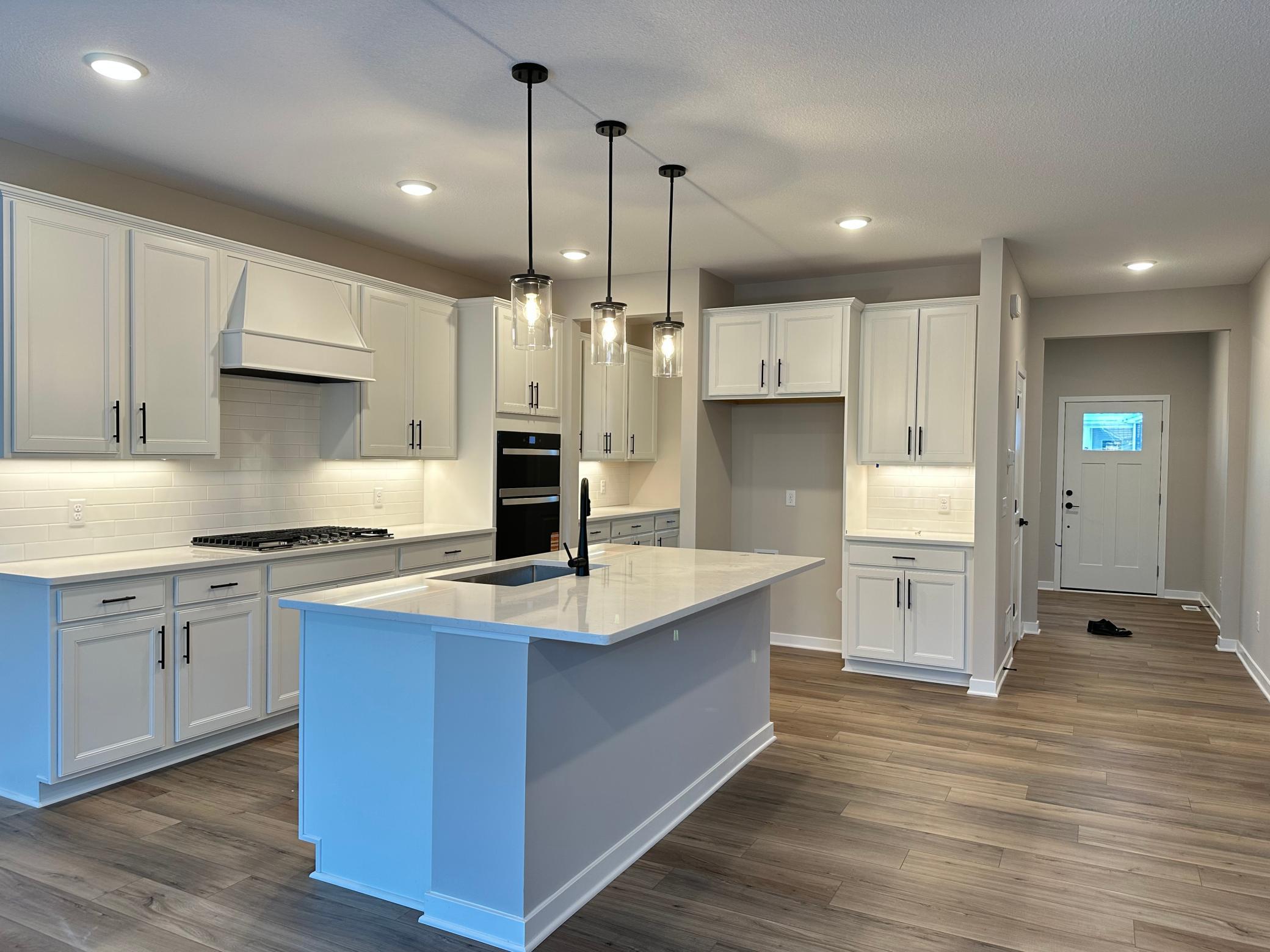Built-in kitchen with soft close drawers
