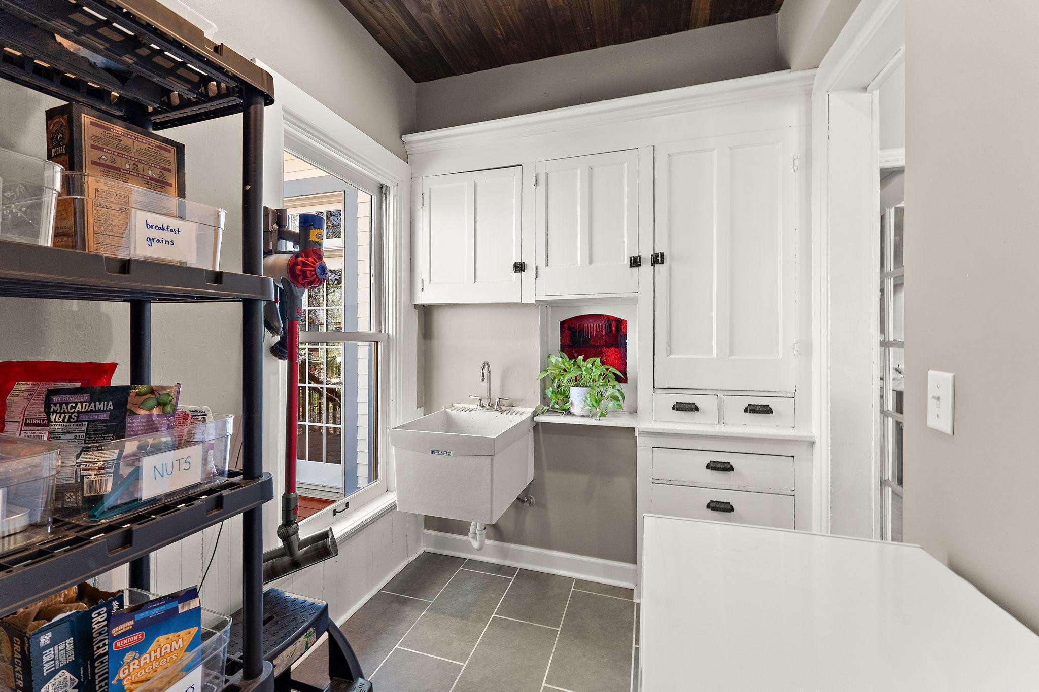 Main level laundry and storage