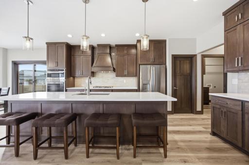 927 50th Avenue W, West Fargo, ND 58078