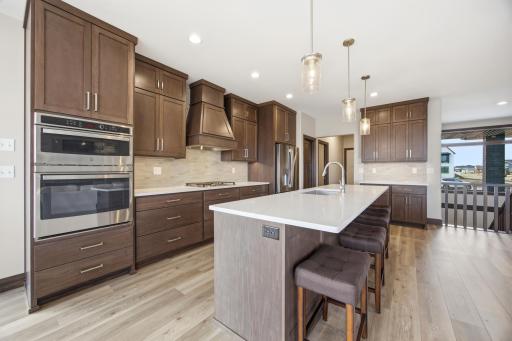 927 50th Avenue W, West Fargo, ND 58078