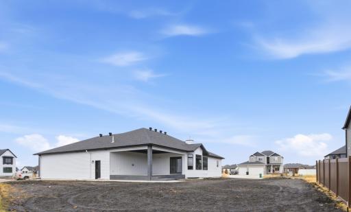 927 50th Avenue W, West Fargo, ND 58078