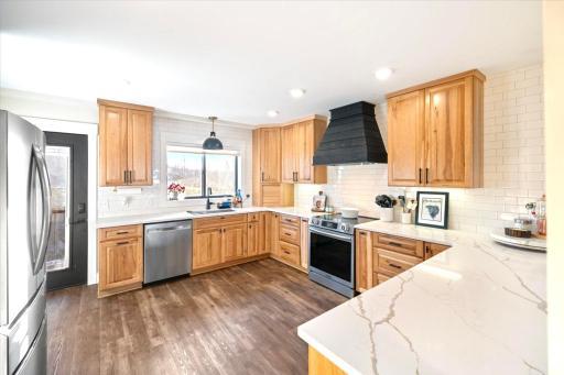 36318 Lakeland Road, Sturgeon Lake, MN 55783