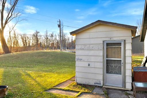 36318 Lakeland Road, Sturgeon Lake, MN 55783