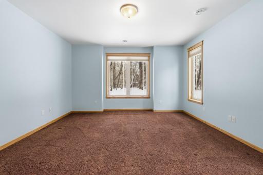 118 W Beaton Drive, West Fargo, ND 58078
