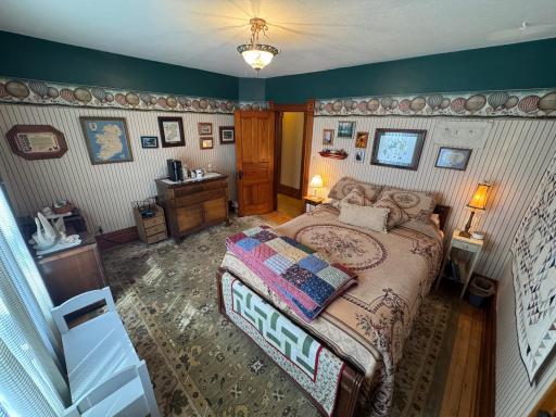 Second Floor - 'World Traveler' Guest Room