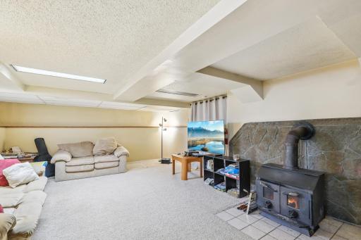 1273 7th Street W, Saint Paul, MN 55102