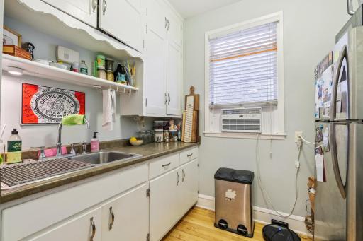 1273 7th Street W, Saint Paul, MN 55102