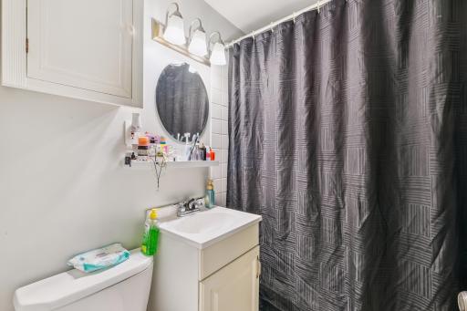 1273 7th Street W, Saint Paul, MN 55102