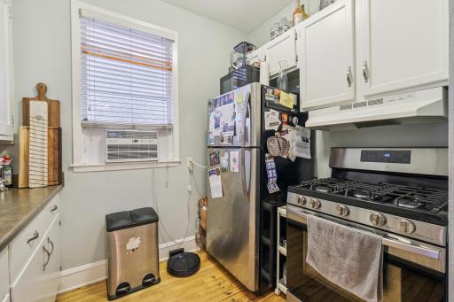 1273 7th Street W, Saint Paul, MN 55102