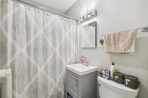 1273 7th Street W, Saint Paul, MN 55102