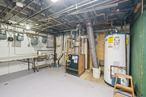 1273 7th Street W, Saint Paul, MN 55102